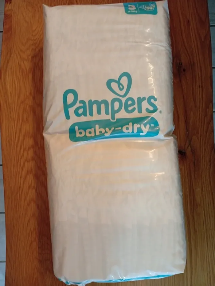 Pampers baby dry taille 3 50 couches