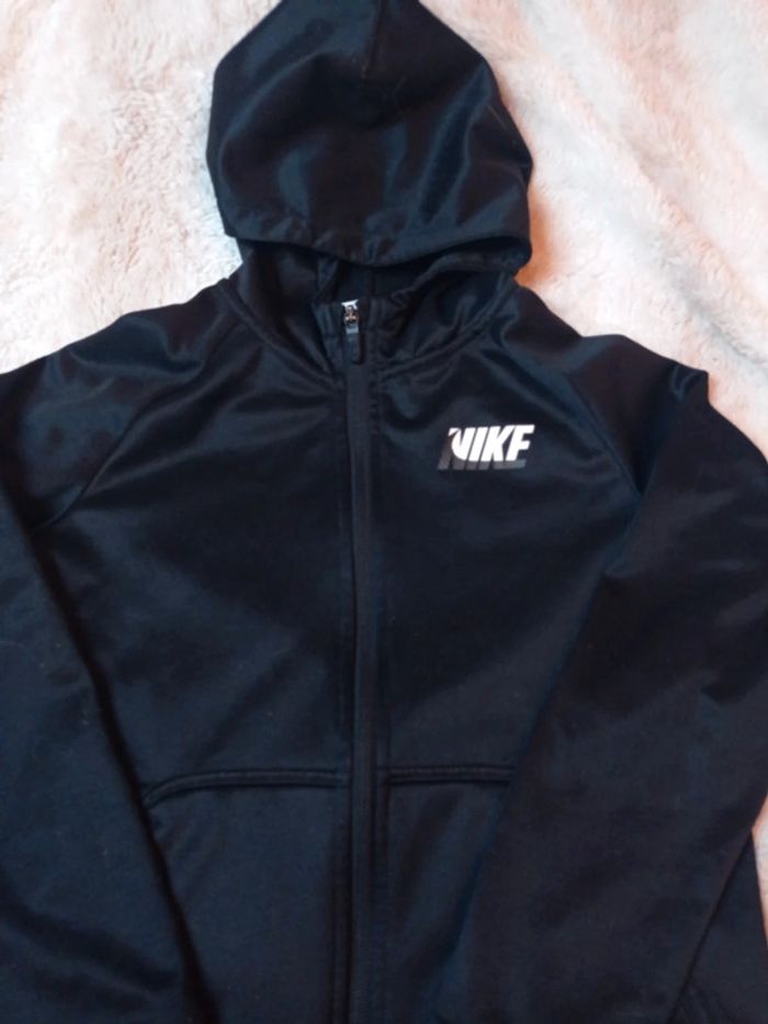 Veste Nike - photo numéro 2