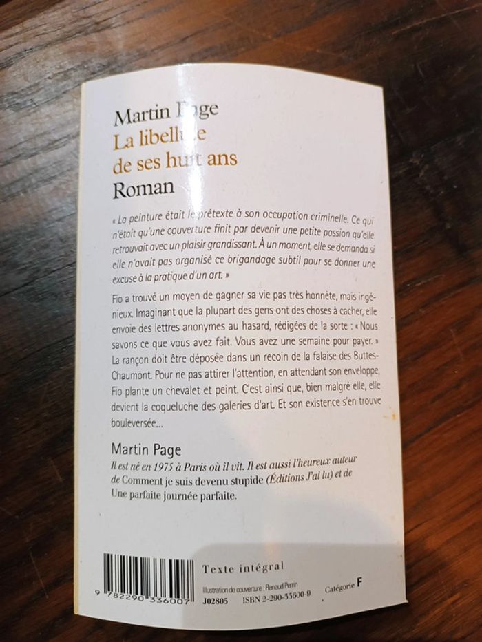 La libellule de ses huit ans - photo numéro 2