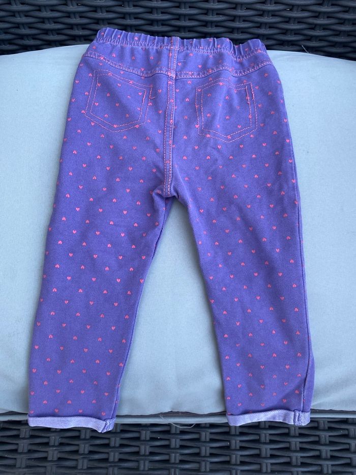 Pantalon in extenso violet à pois rose fushia - photo numéro 3