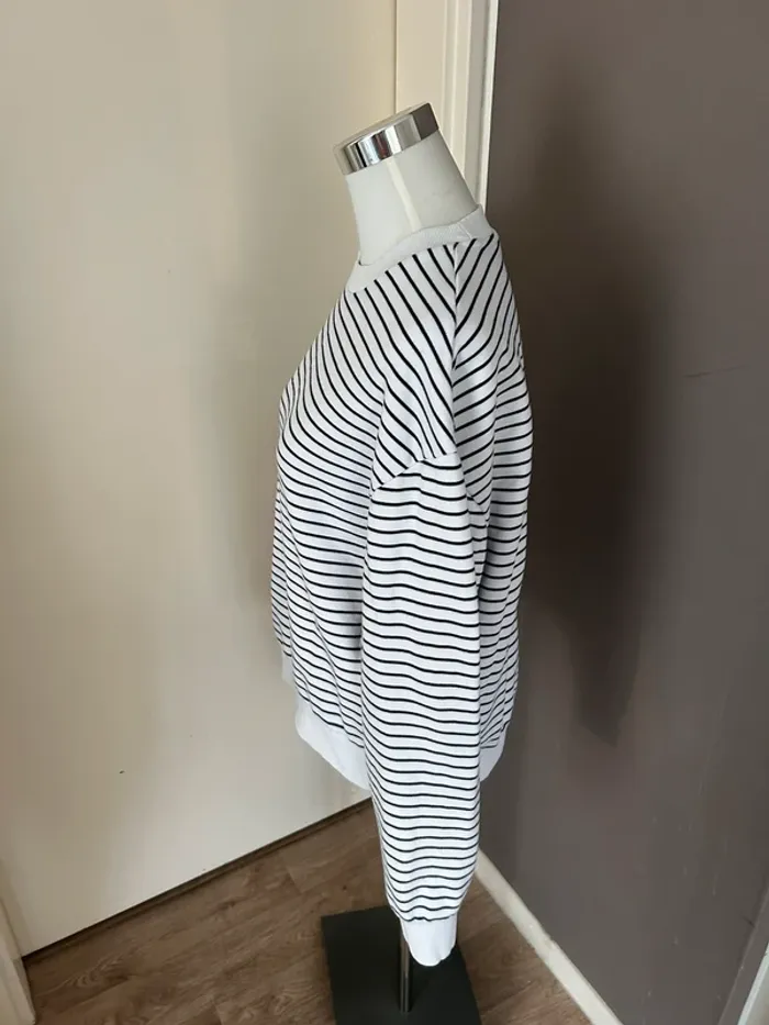 Zara sweat pull coton Marinière taille L/40 - photo numéro 2