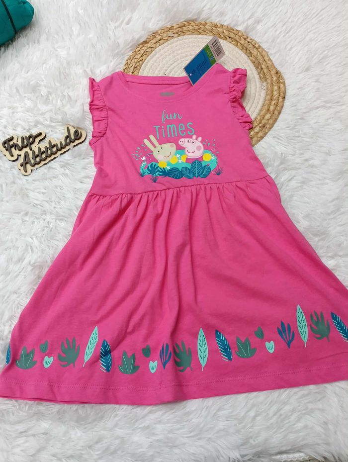 Robe Neuve Peppa pig 4 ans