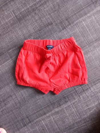 Short kiabi 3mois 56/62cm