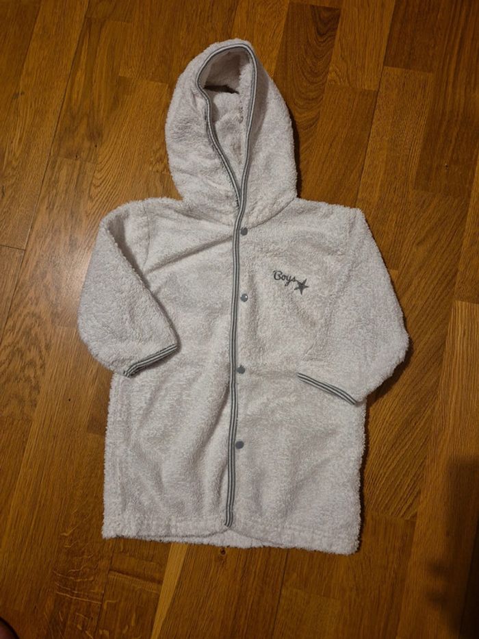 Peignoir blanc taille 18 mois