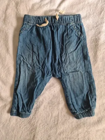 Jean fille H&M 6-9 mois 74 cm