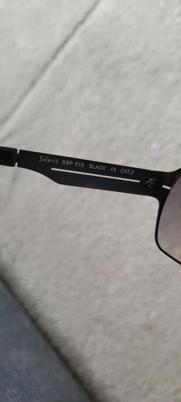 lunettes de soleil - photo numéro 3