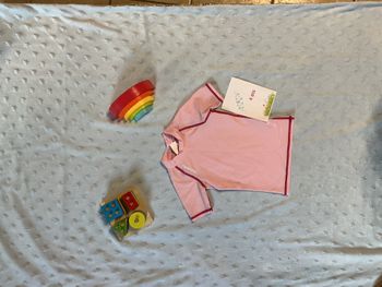 teeshirt de piscine anti uv rose 4 ans decathlon