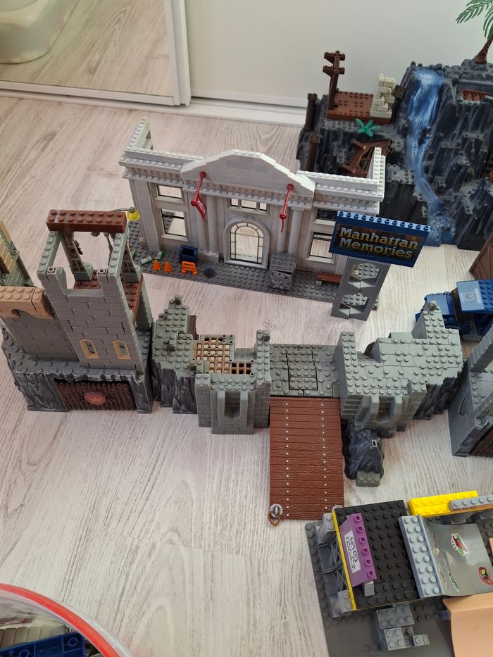 Lot Mega Bloks / Cobi – univers médiéval & aventure - photo numéro 4