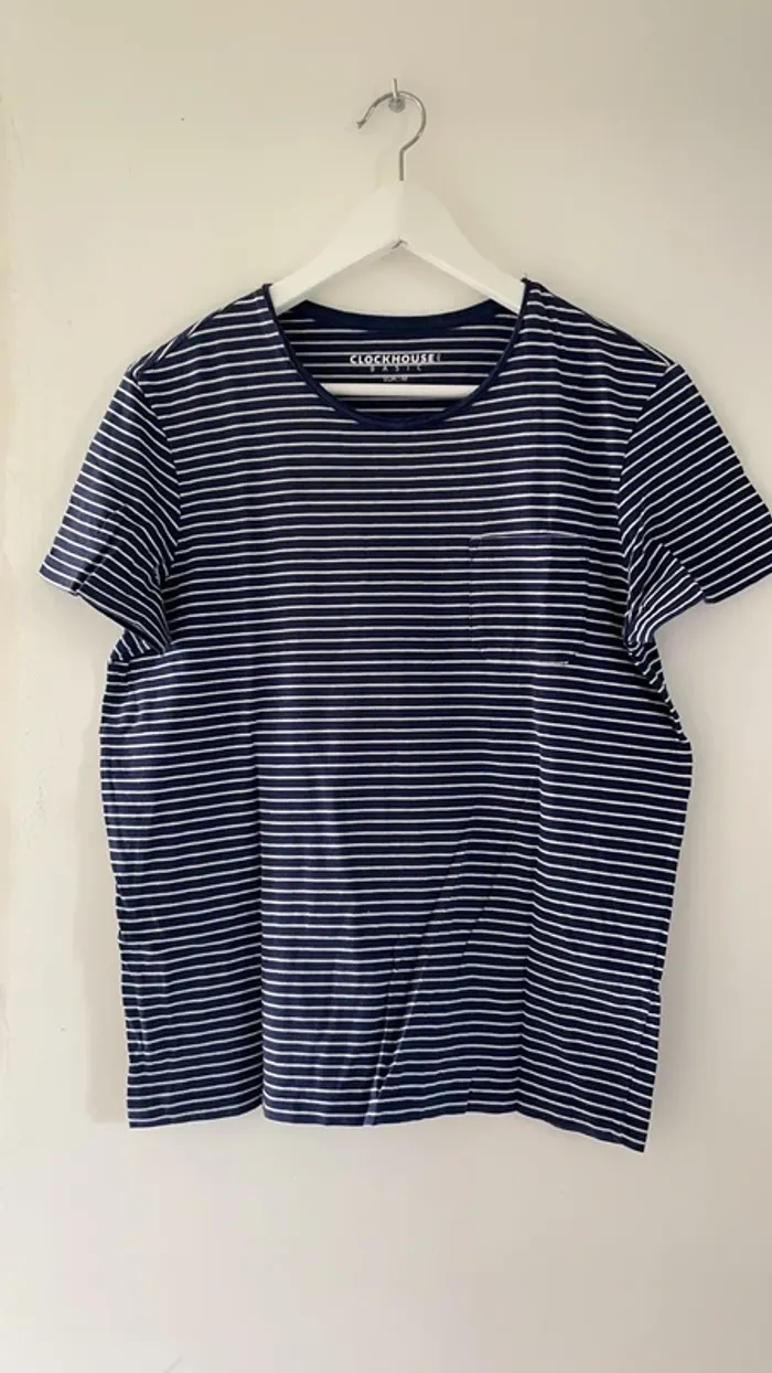 Tee shirt