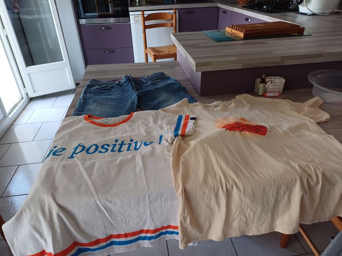 jeans et 2 tee shirts femmes Taille L
