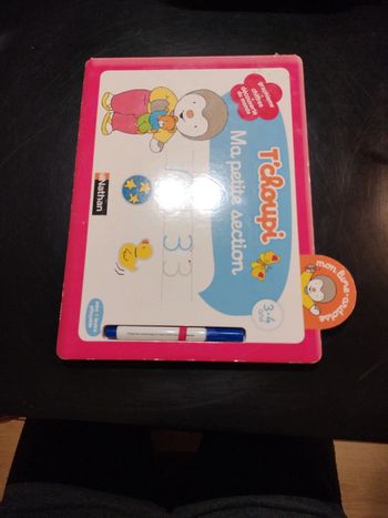 Livre t choupi Nathan