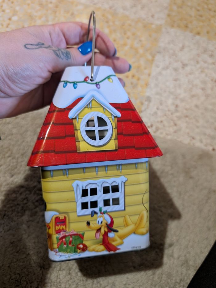 Maison en fer Disney - photo numéro 4