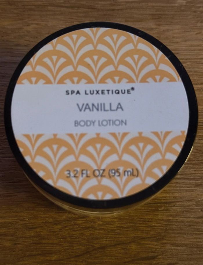 🧴🌸 Lot de crèmes cosmétiques Spa Luxetique – Vanille 🌸🧴 - photo numéro 4