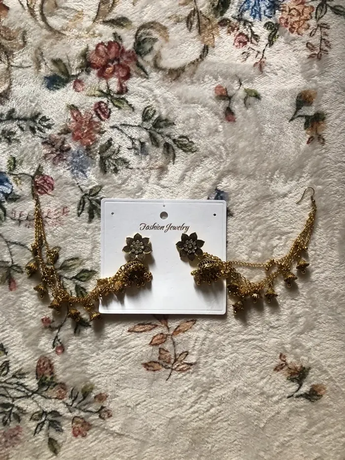 Ensemble de boucles d’oreilles longues avec support - photo numéro 2