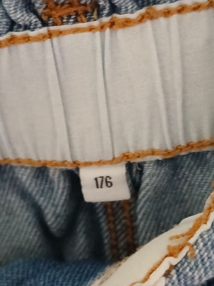 Short en jean Taille 16 ans - photo numéro 3