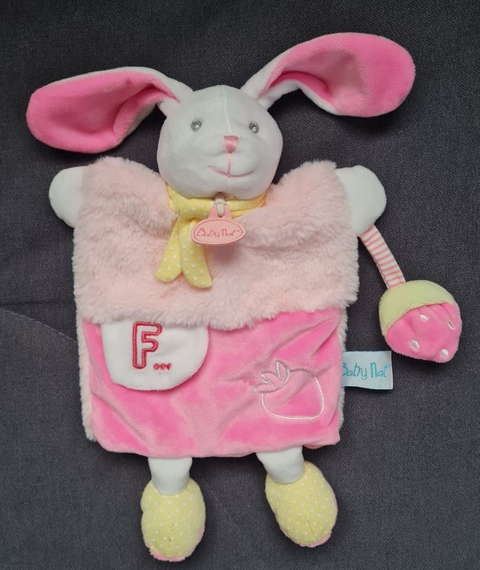 Doudou Lapin marionnette fraise douillettes - Baby Nat