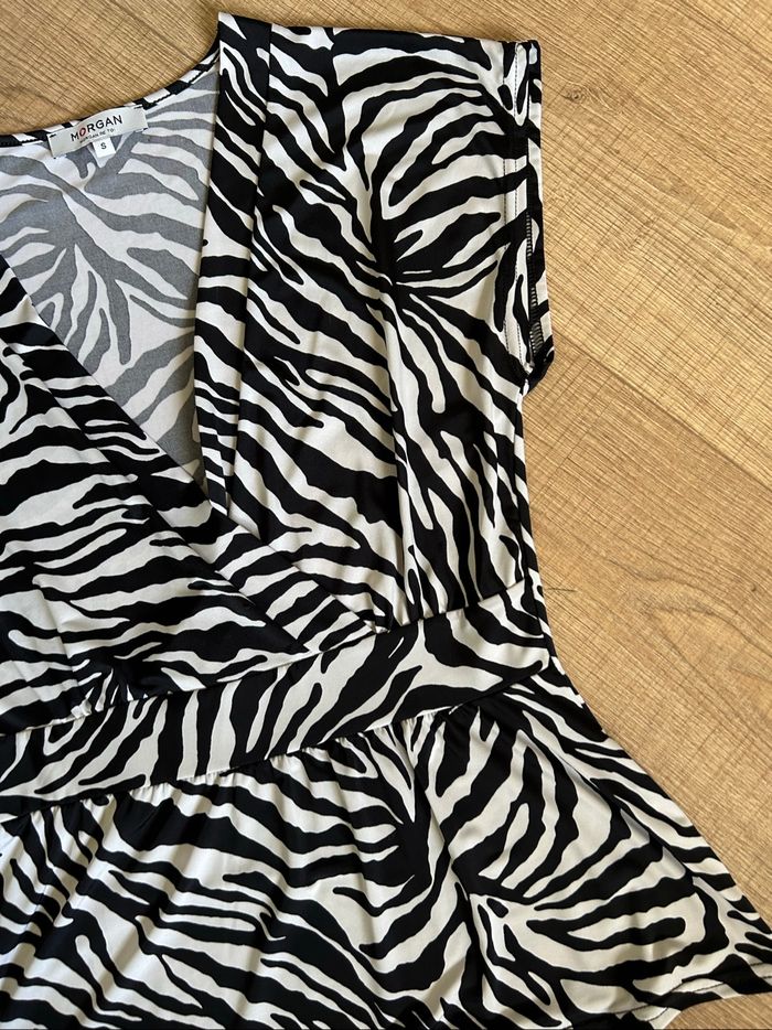 Blouse noire et blanche à manches courtes Morgan taille S TBE - photo numéro 9
