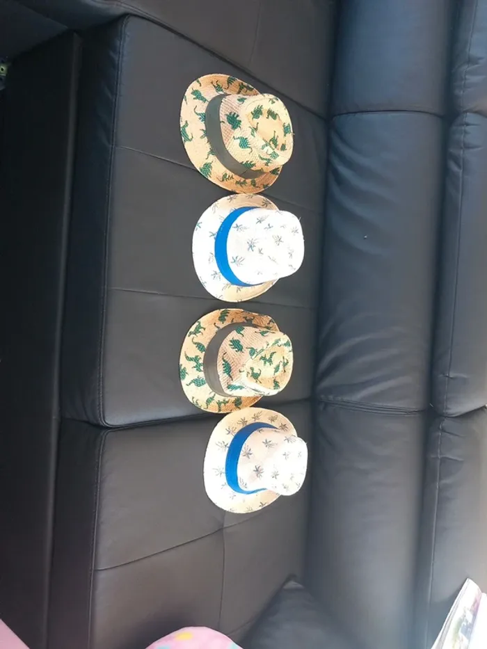 Lot chapeau enfant taille 52-53-55-54