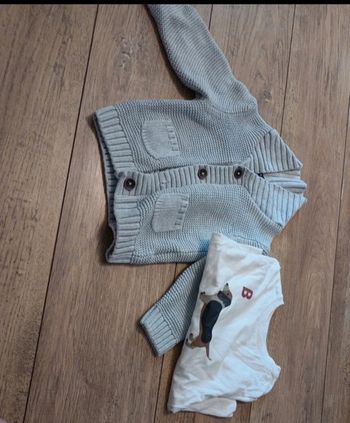 Gilet et tee shirt manches longues