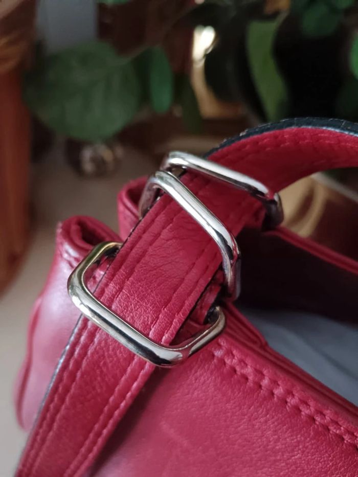 Sac Lancel cuir rouge vintage - photo numéro 5