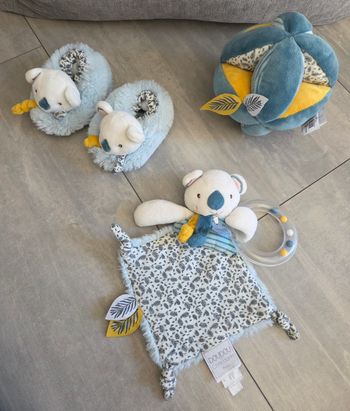 Lot Doudou et compagnie  balle et doudou hcohet