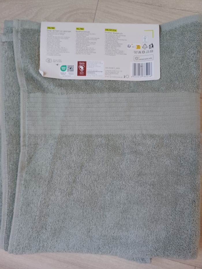 Serviette de bain - photo numéro 4