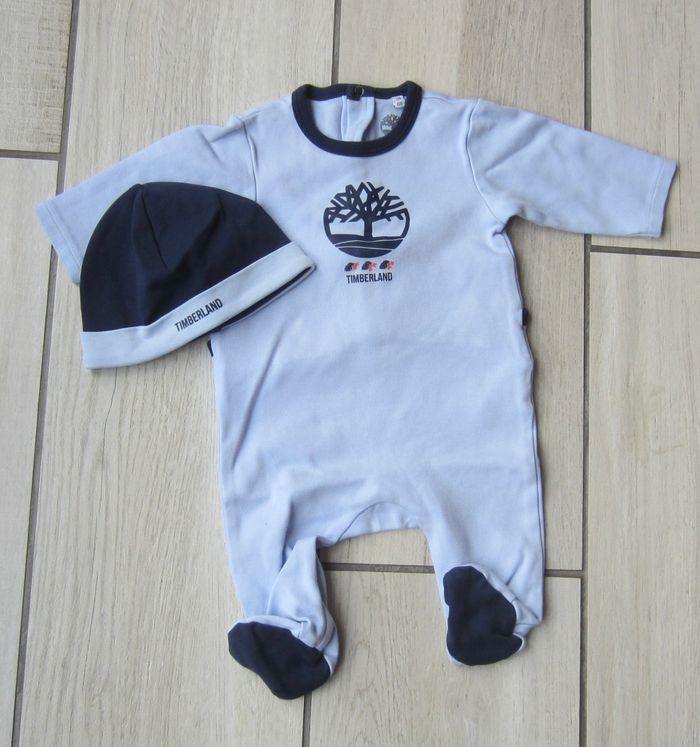 Grenouillere et bonnet assorti Timberland