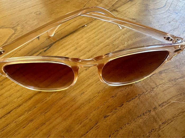 Paire de lunettes neuves - photo numéro 8