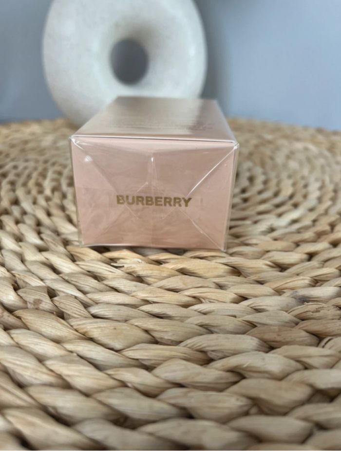 Parfum burberry goddess 30 ml - photo numéro 3