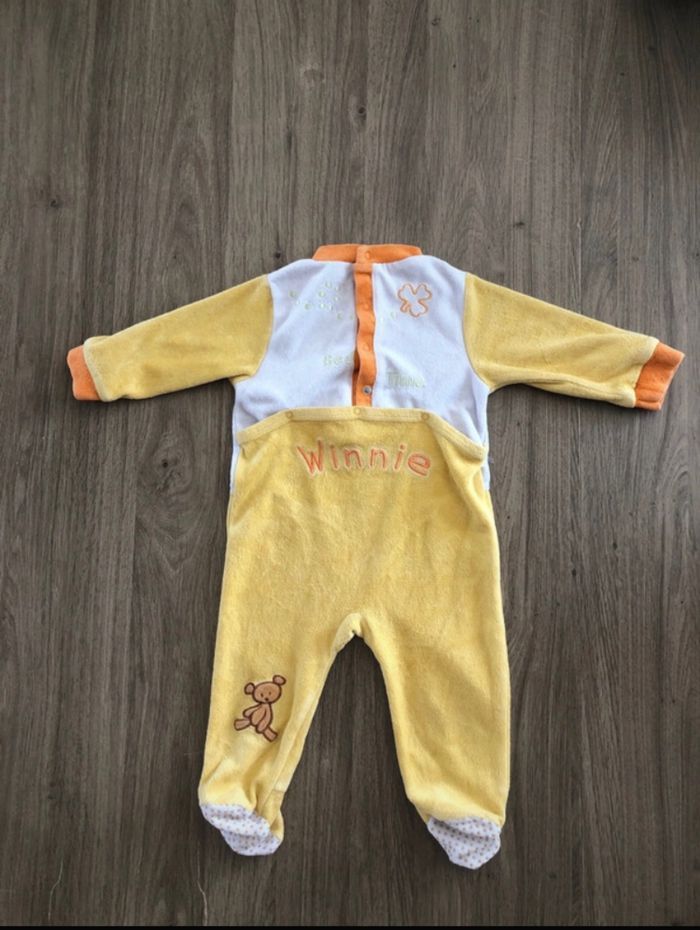 Pyjama Winnie l’ourson (9/12 mois) - photo numéro 3
