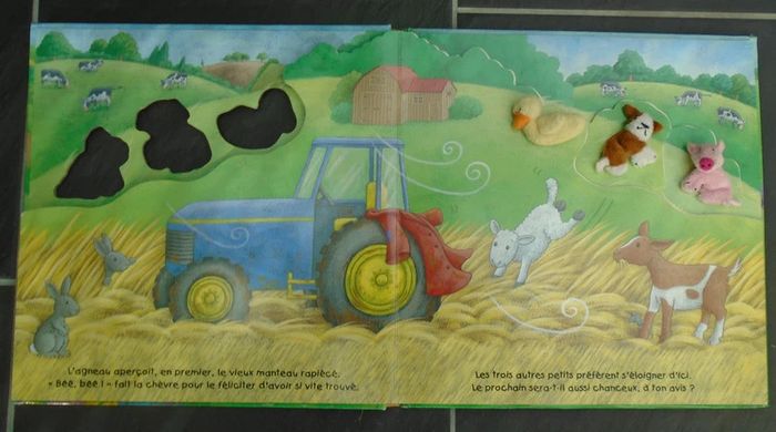 Adorable livre "Les amis de la ferme" - photo numéro 3