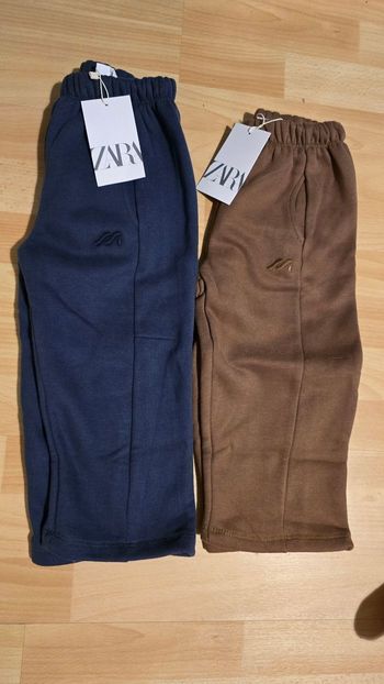 (Neufs non portés)🏷 🏷🤩😍💙 superbe lot pantalons molleton 4ans Garçon 😍🤩💙