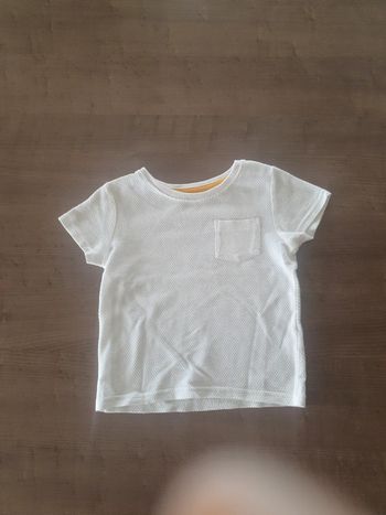 Tee-shirt nid de guêpe