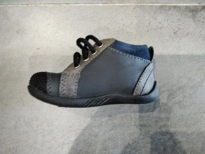 Chaussures bottines neuves étiquetés  - 20 - photo numéro 5