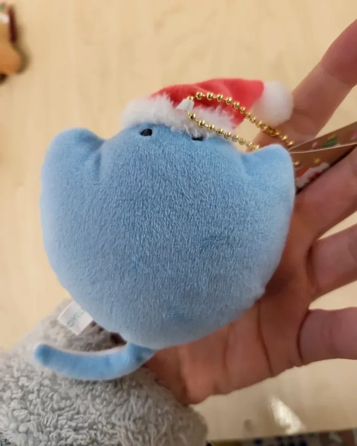 Mascotte Tsuburana hitomi no Christmas : Raie Manta - photo numéro 3