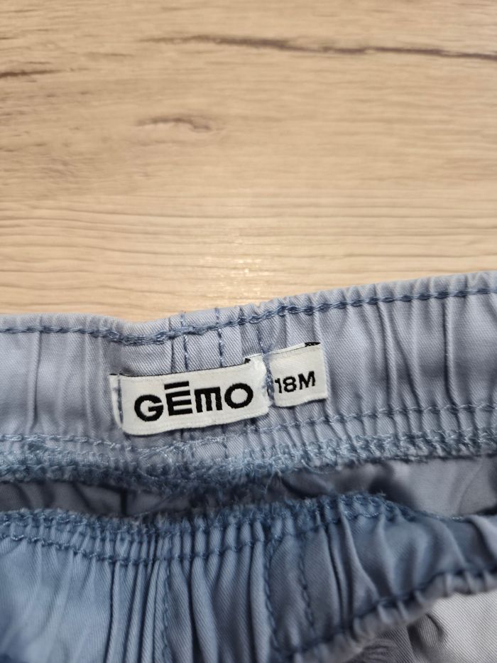 Short bleu ciel, Gémo, 18 mois - photo numéro 3