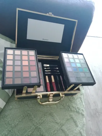 Mallette complète maquillage