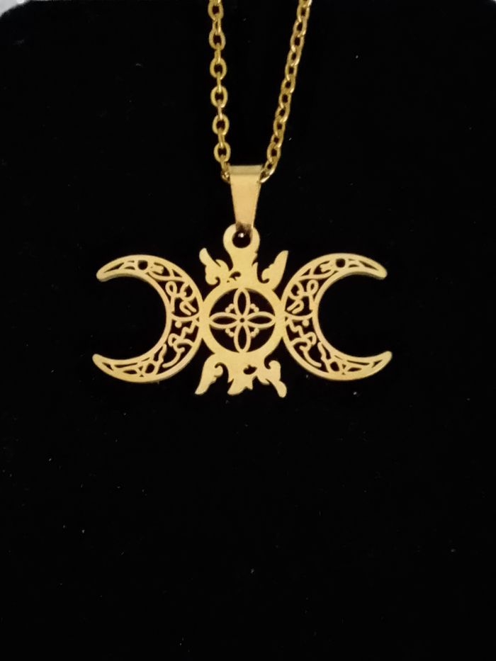 Chaîne + pendentif celtique - photo numéro 4