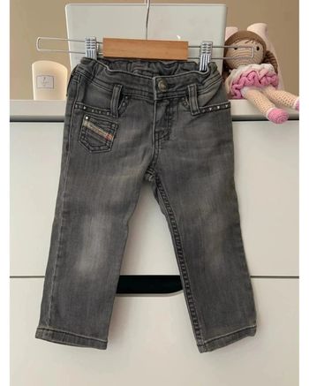 Jean gris - Diesel 👧🏼 12 mois
