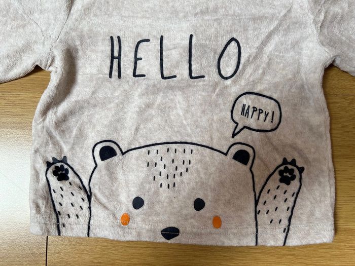 Haut de pyjama 12 mois - photo numéro 2