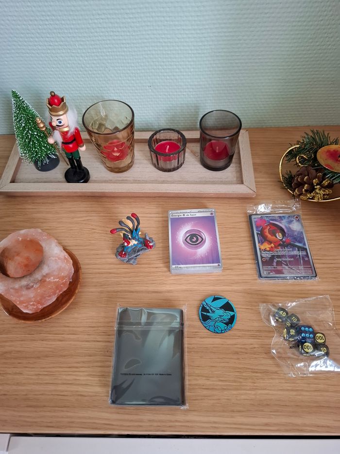 ETB pokemon Flammes Fantasmagoriques - photo numéro 2