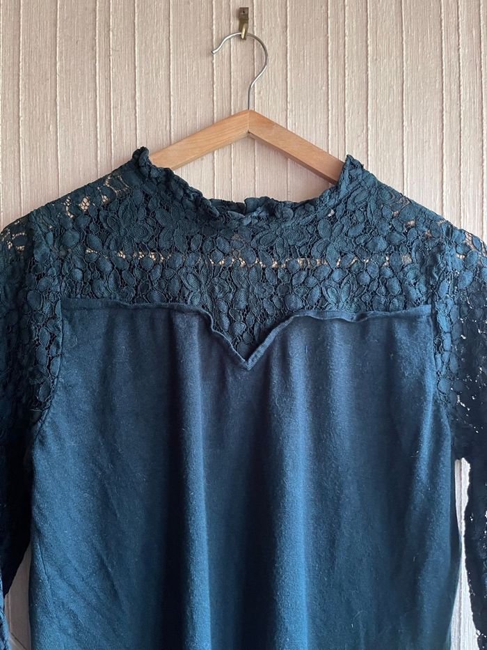 Top manches longues dentelles taille 38 - photo numéro 3