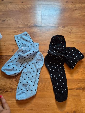 Lot de 2 paires de chaussettes Tommy Hilfiger 39/42 neuves