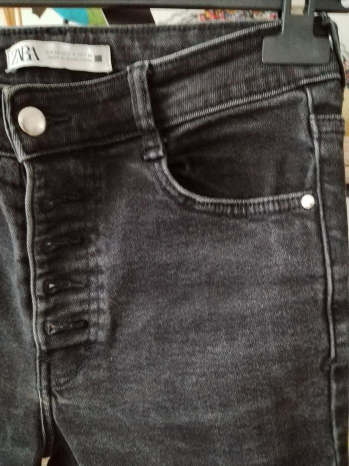 Jean noir Zara - photo numéro 2