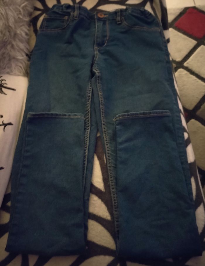 Jeans Skinny Fit "H&M" 11/12 ans très peu porté - photo numéro 3