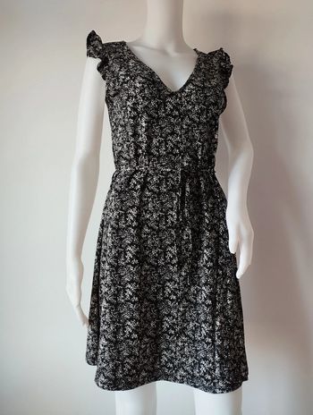 Robe noire et blanche Mango taille s