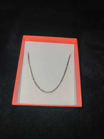 Chaîne en acier inoxydable argenté