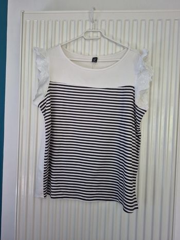 Tee-shirt manches brodées