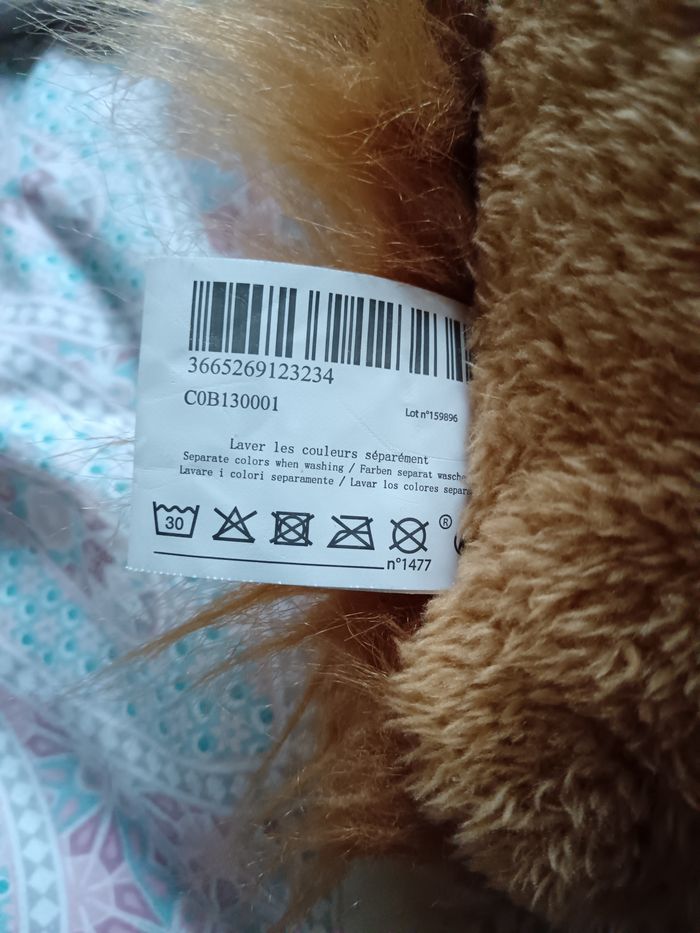 Coussin déco lion zimba 40x40 cm - photo numéro 4