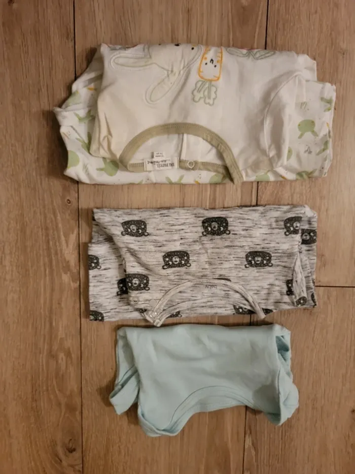 Body 12 mois - photo numéro 3